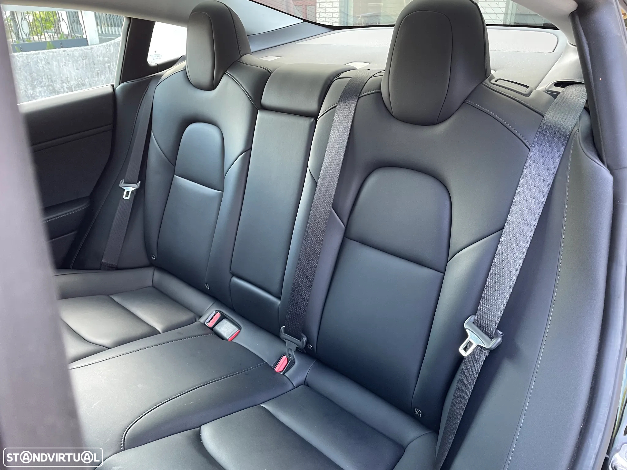 Tesla Model 3 Standard Range Plus RWD - 24