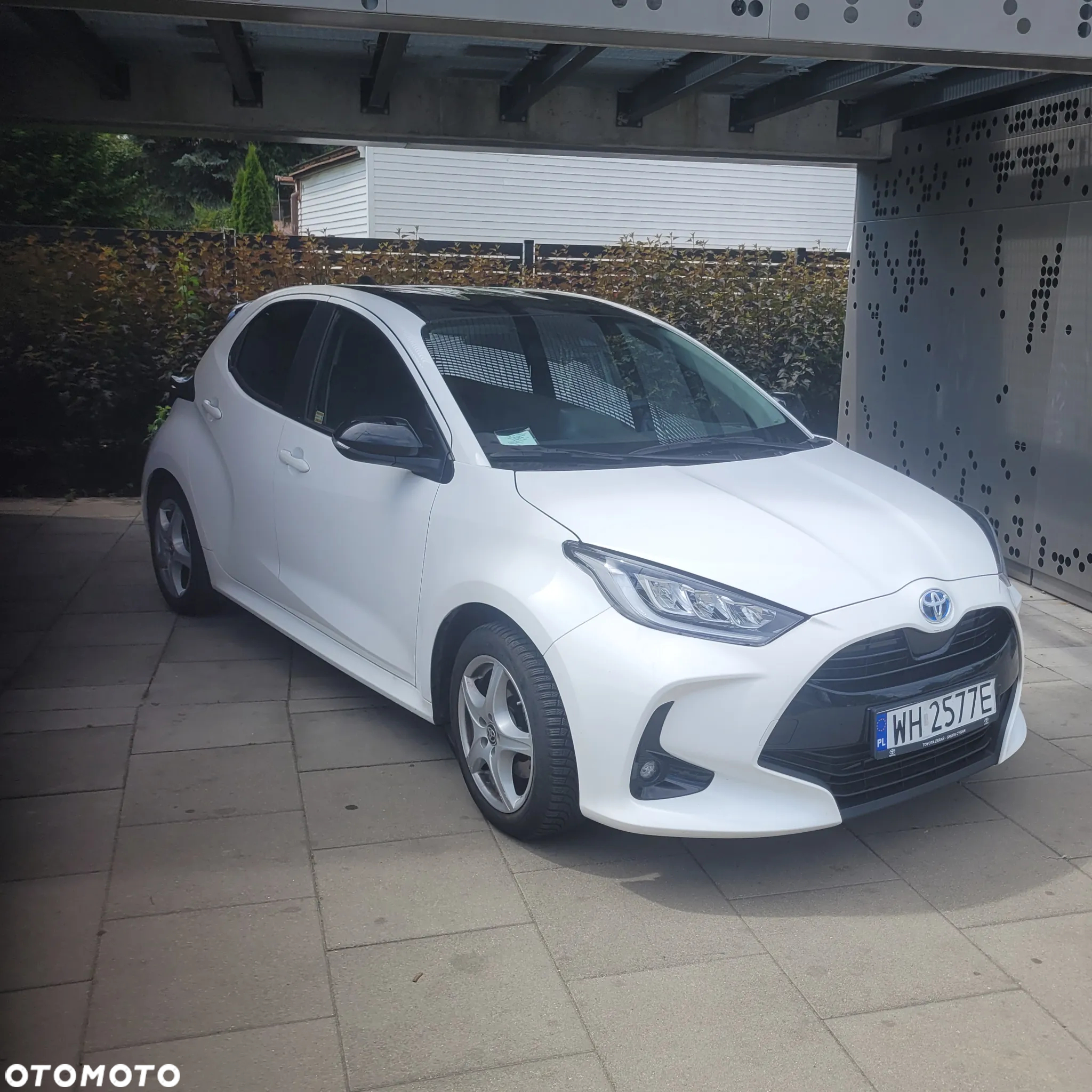 Toyota Yaris Hybrid 1.5 Comfort - 2