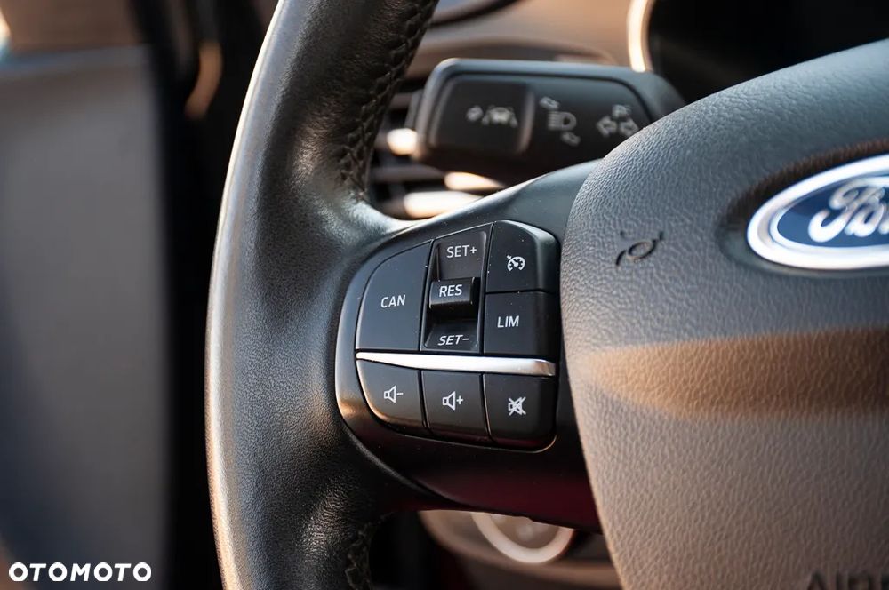 Ford Focus 1.5 EcoBlue Titanium - 39