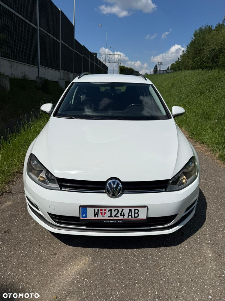 Volkswagen Golf 1.6 TDI BlueMotion Technology Lounge - 4