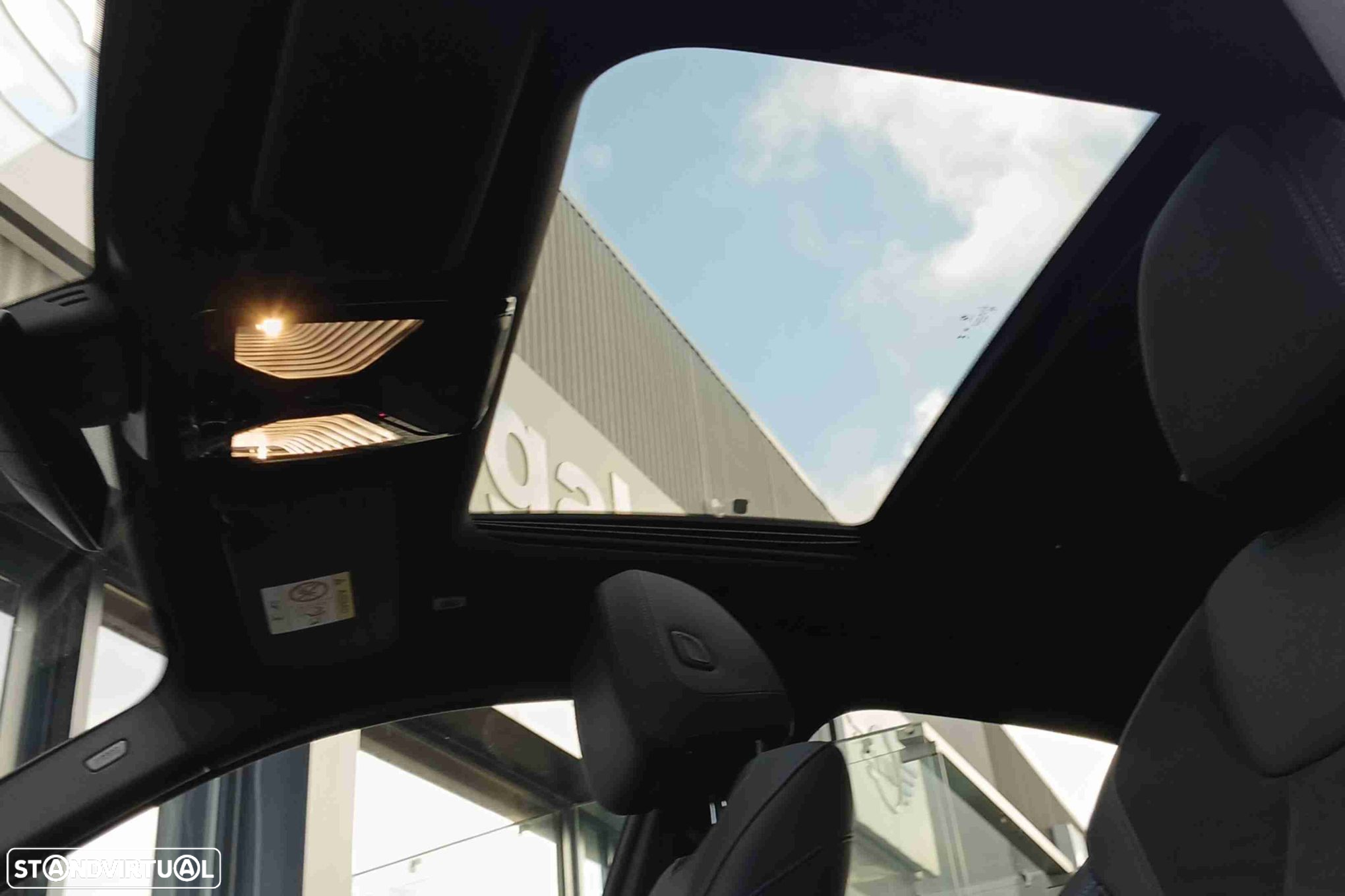 BMW i4 eDrive40 Desportiva M - 12