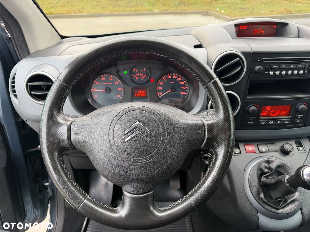 Citroën Berlingo Multispace HDi 90 FAP Selection - 17