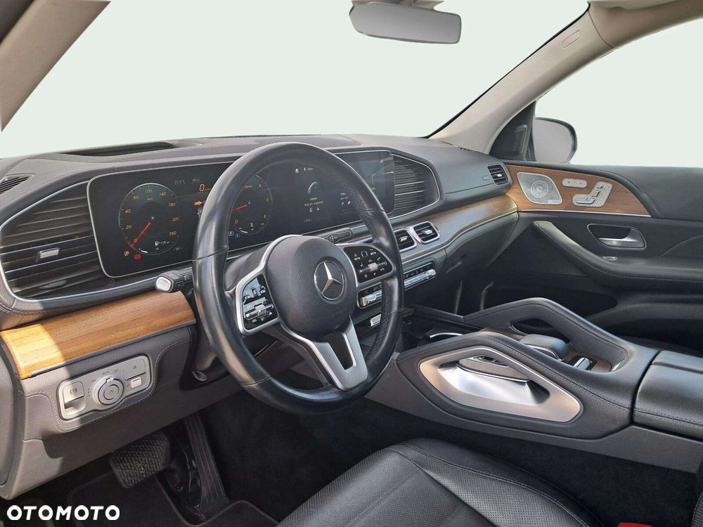 Mercedes-Benz GLE - 10