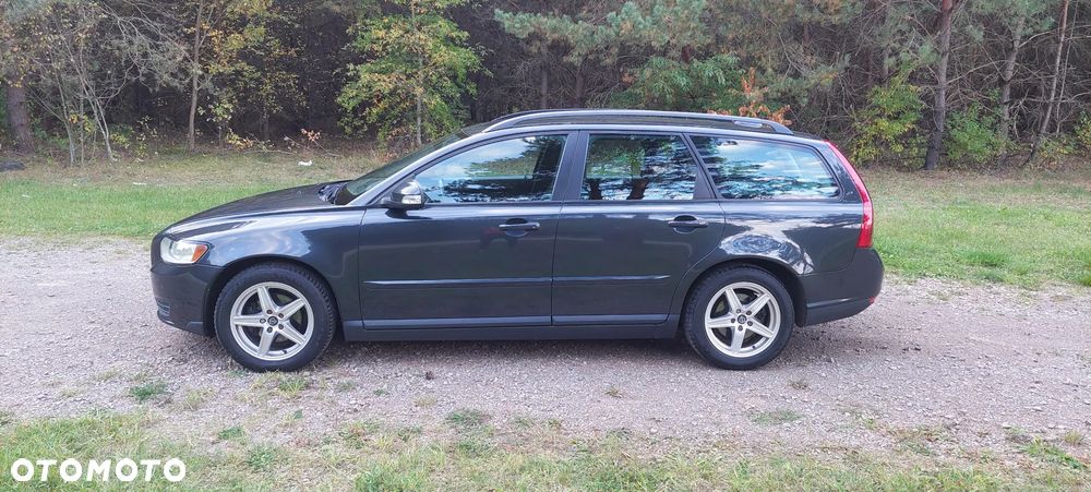 Volvo V50 D2 Momentum - 19