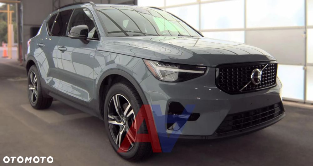 Volvo XC 40 - 2