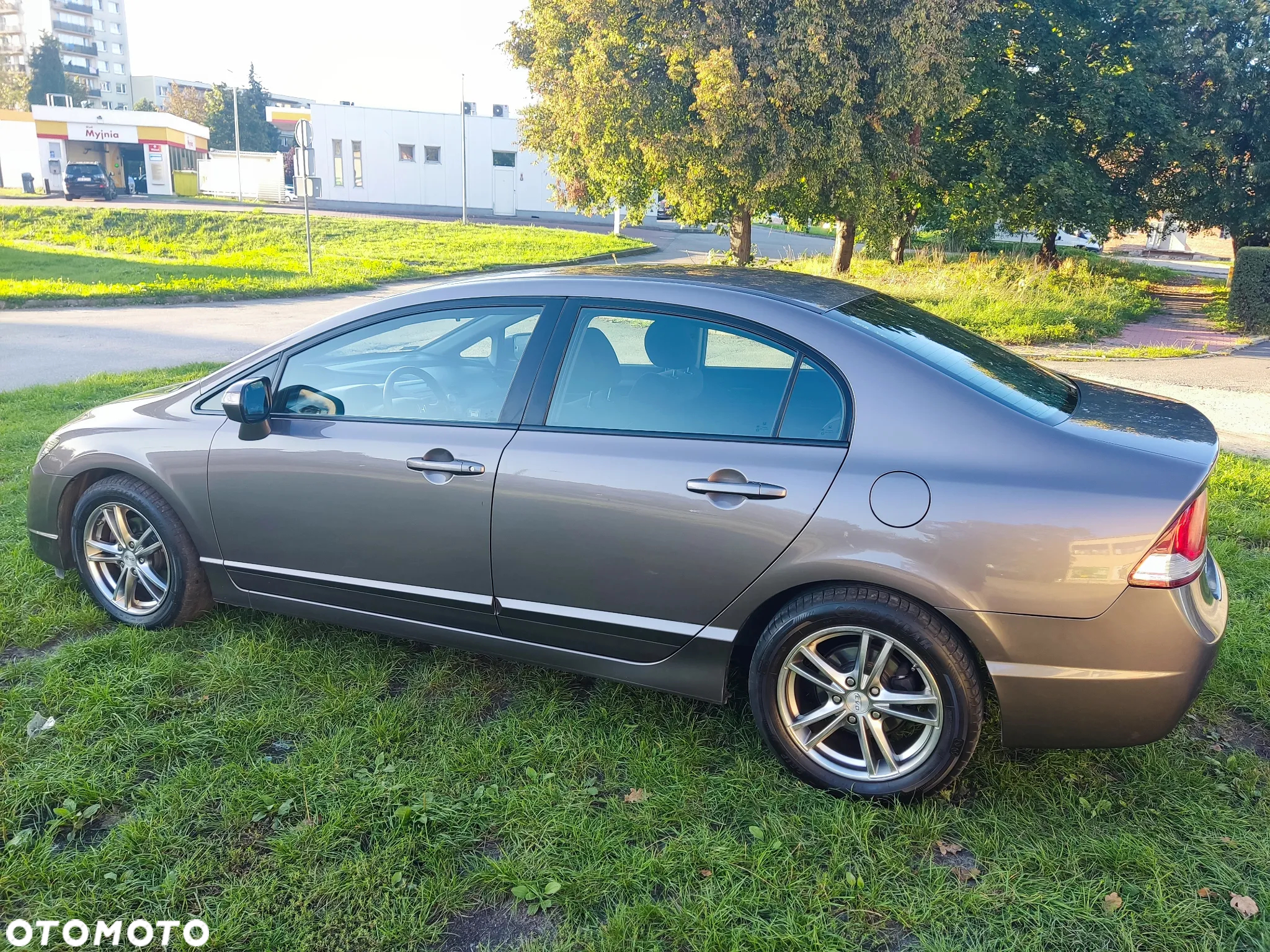 Honda Civic 1.8 Comfort - 13