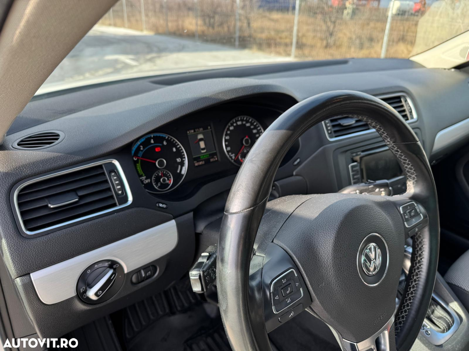 Volkswagen Jetta 1.4 Hybrid DSG Comfortline - 7