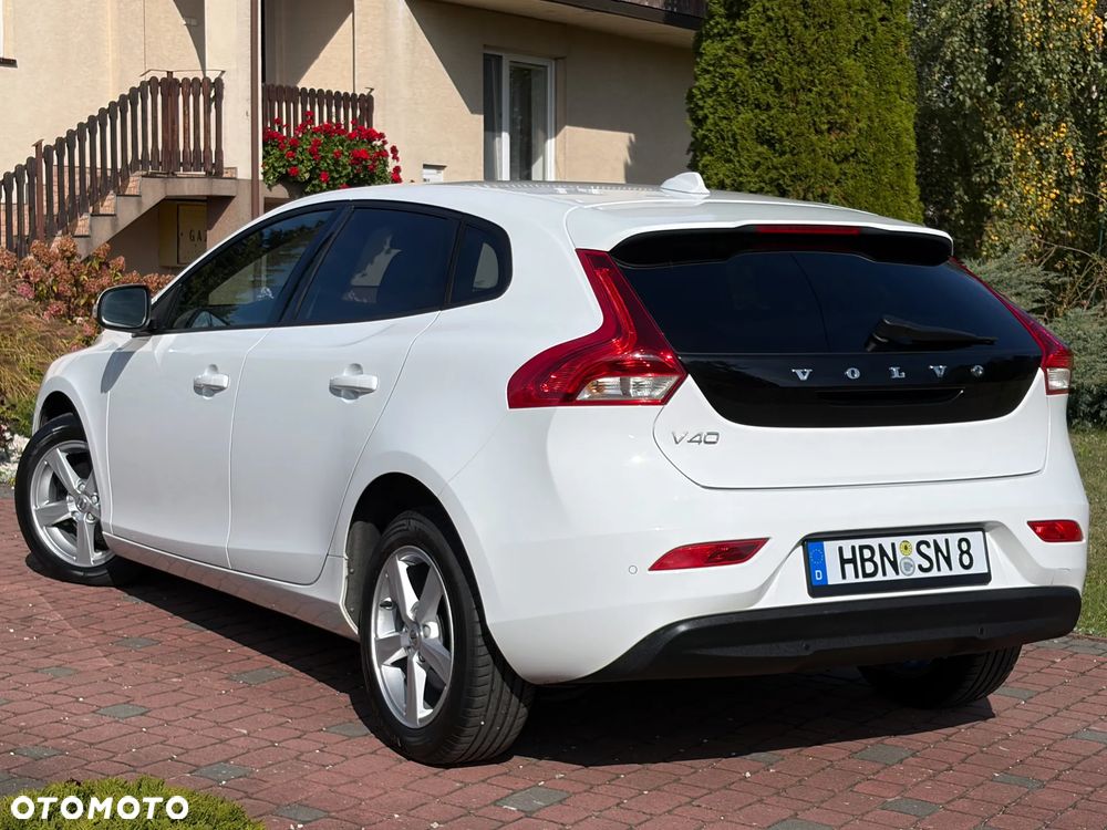 Volvo V40 D2 Linje You - 3