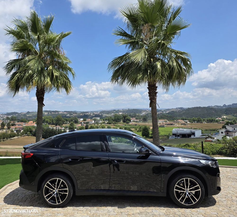 BMW iX2 eDrive20 - 17
