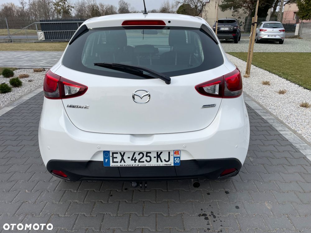 Mazda 2 - 6