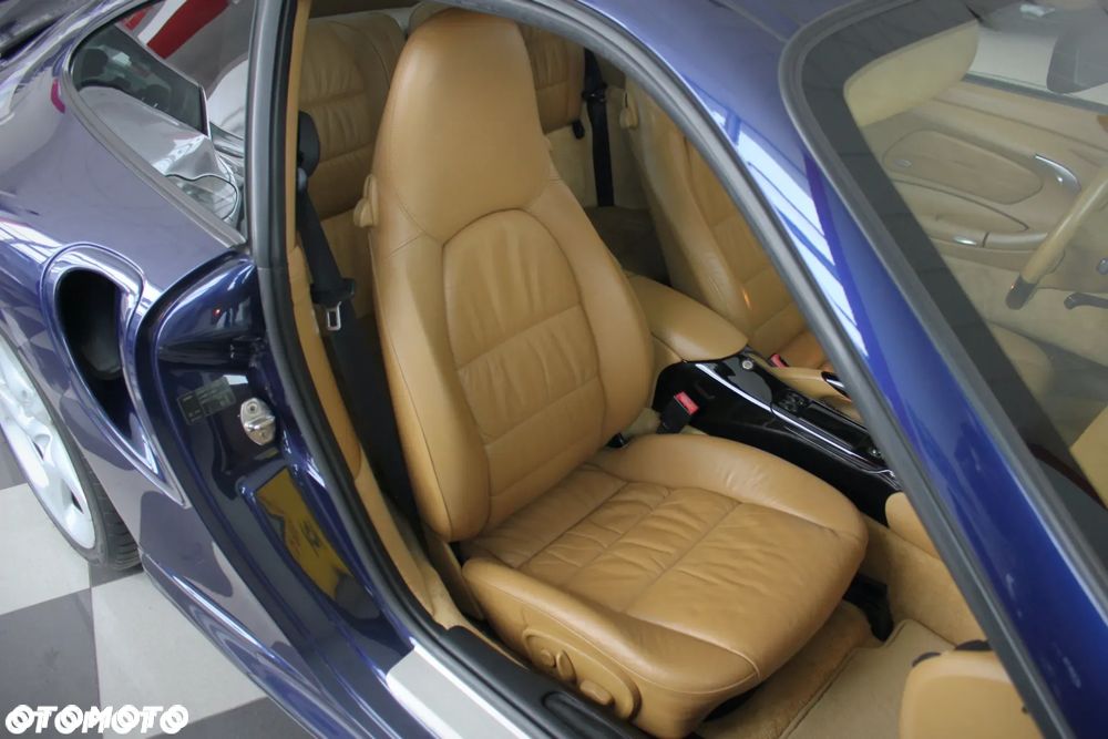 Porsche 911 - 15