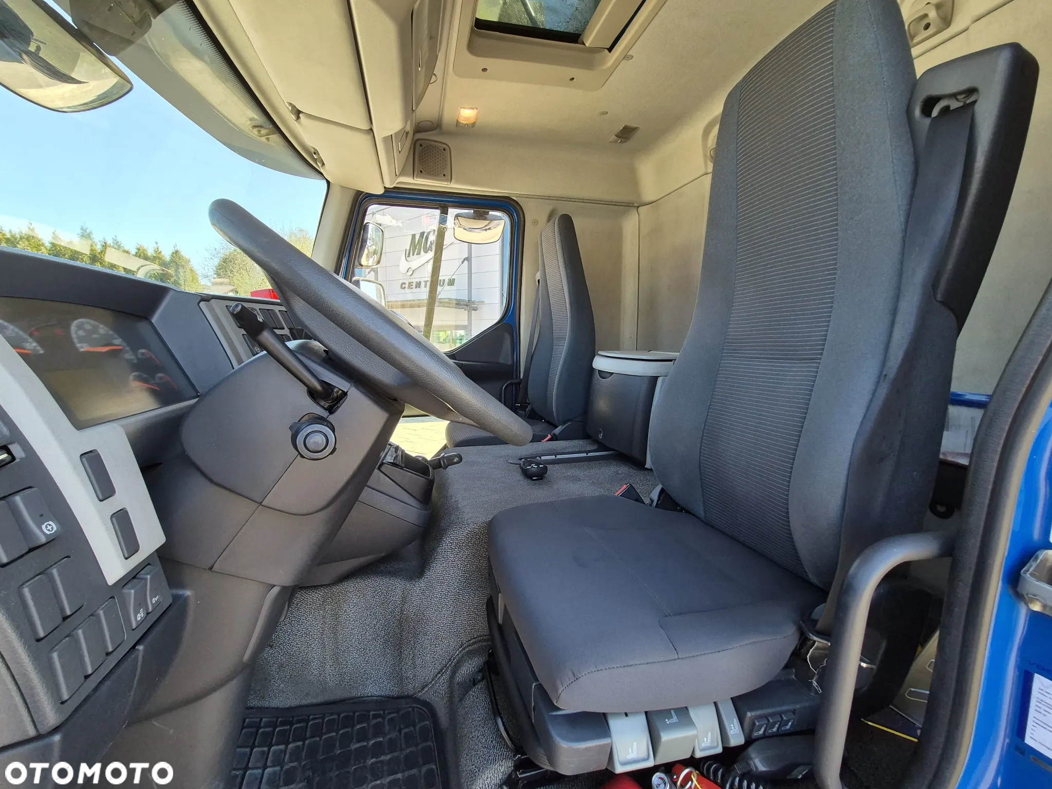 Volvo FL 290 / CHŁODNIA IZOTERMA / FRIGOBLOCK / 3 KOMORY / EURO5 / AUTOMAT / NISKI PRZEBIEG! - 20