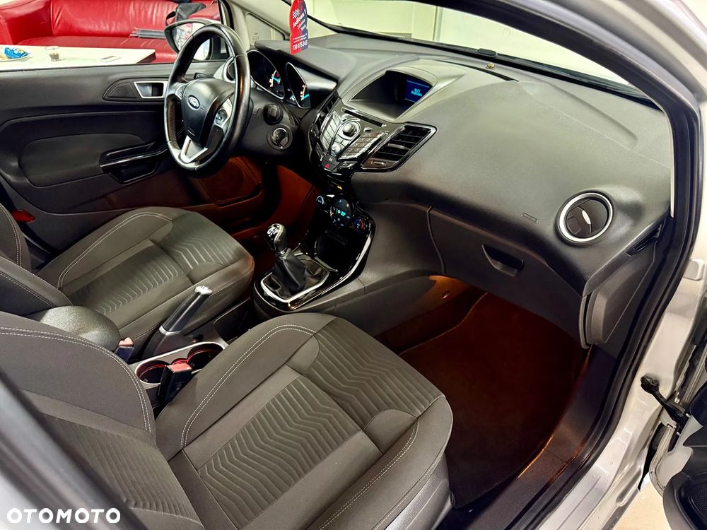 Ford Fiesta - 5
