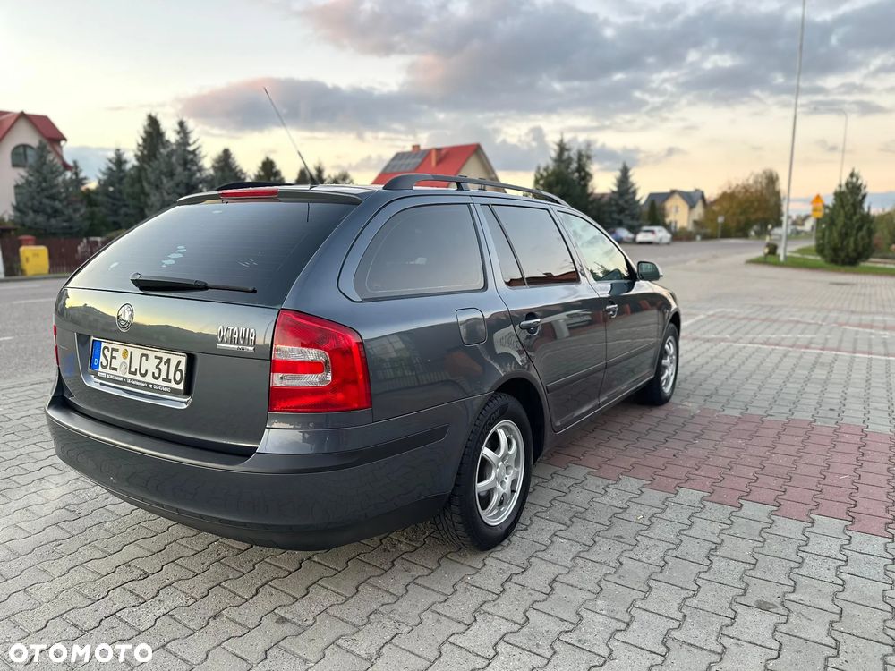 Skoda Octavia 1.6 Ambition - 30