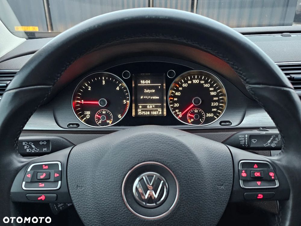 Volkswagen Passat Variant 2.0 TDI BlueMotion Technology Comfortline - 20