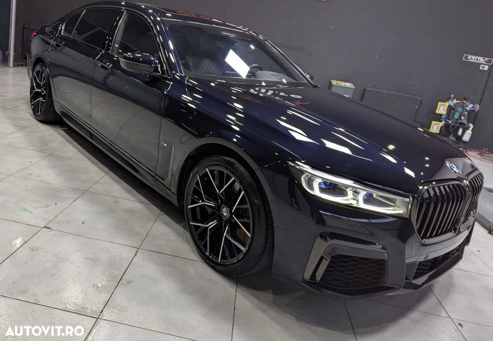 BMW Seria 7 730d xDrive - 17