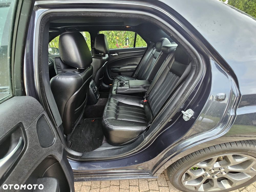 Chrysler 300 - 11