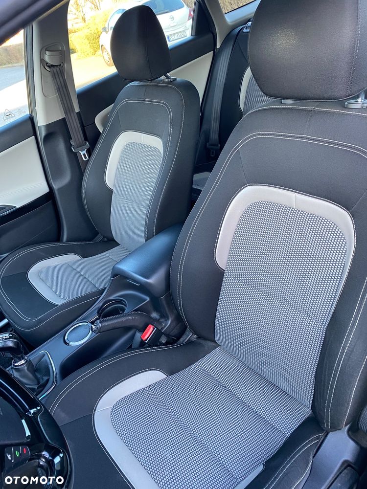 Kia Ceed 1.6 CRDi L - 24