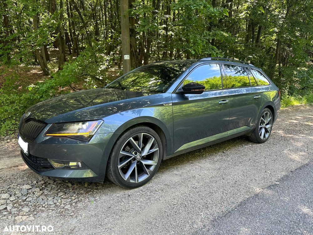 Skoda Superb 2.0 TDI 4x4 DSG Premium Edition - 10