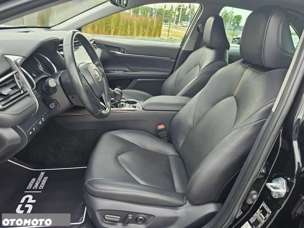 Toyota Camry 2.5 Hybrid Prestige CVT - 18