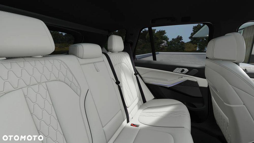 BMW X5 xDrive40i - 14