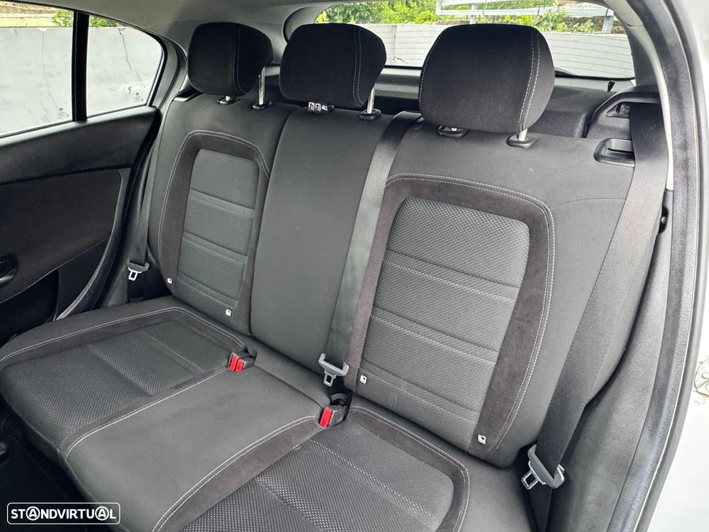 Fiat Tipo 1.3 M-Jet Lounge - 24