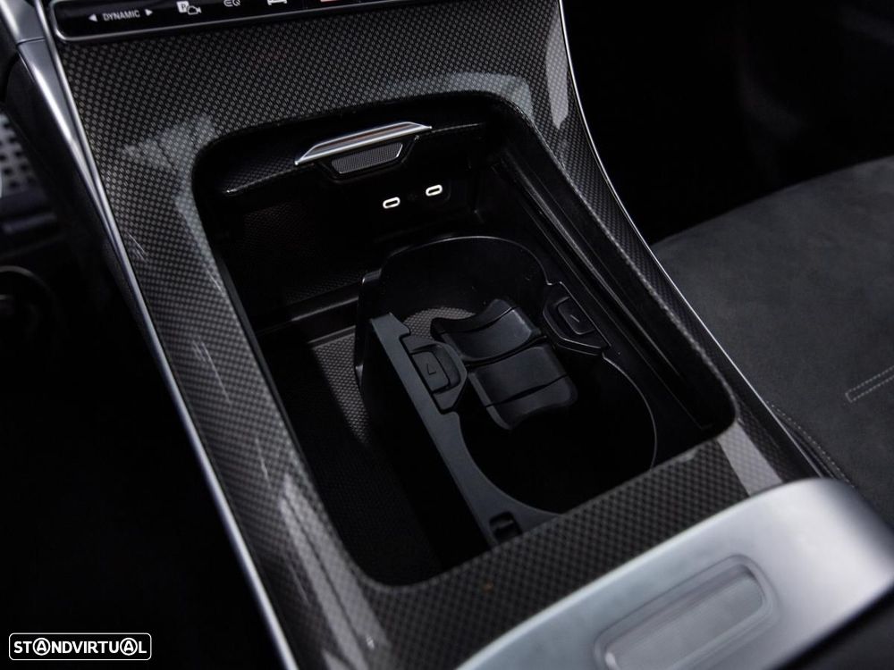 Mercedes-Benz C 300 e AMG Line - 28