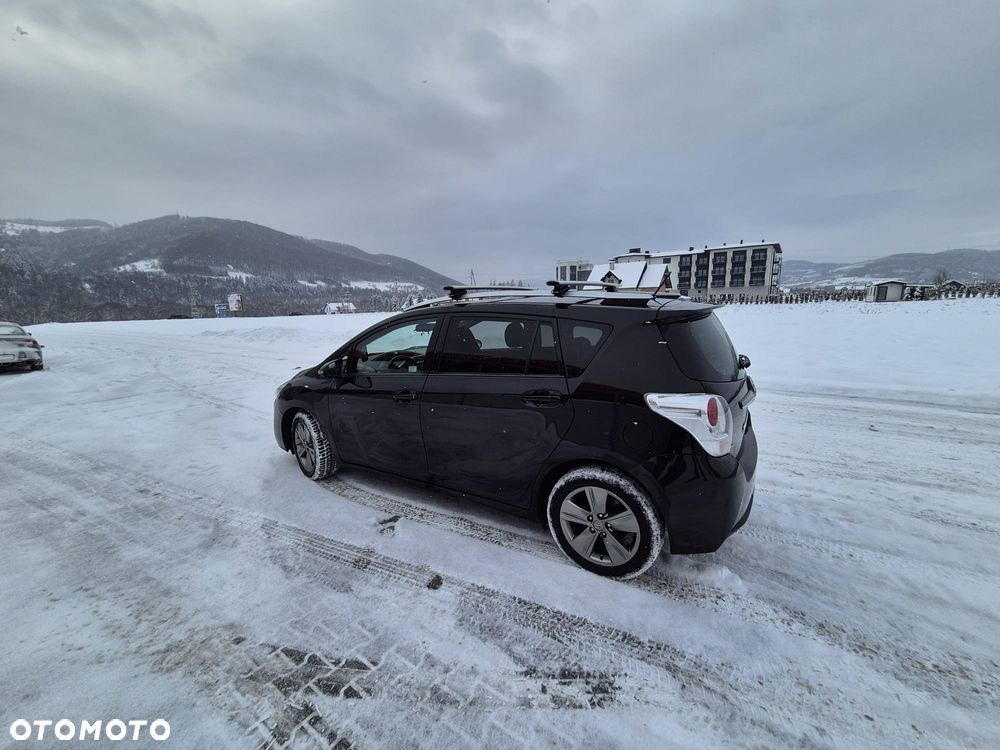 Toyota Verso - 8