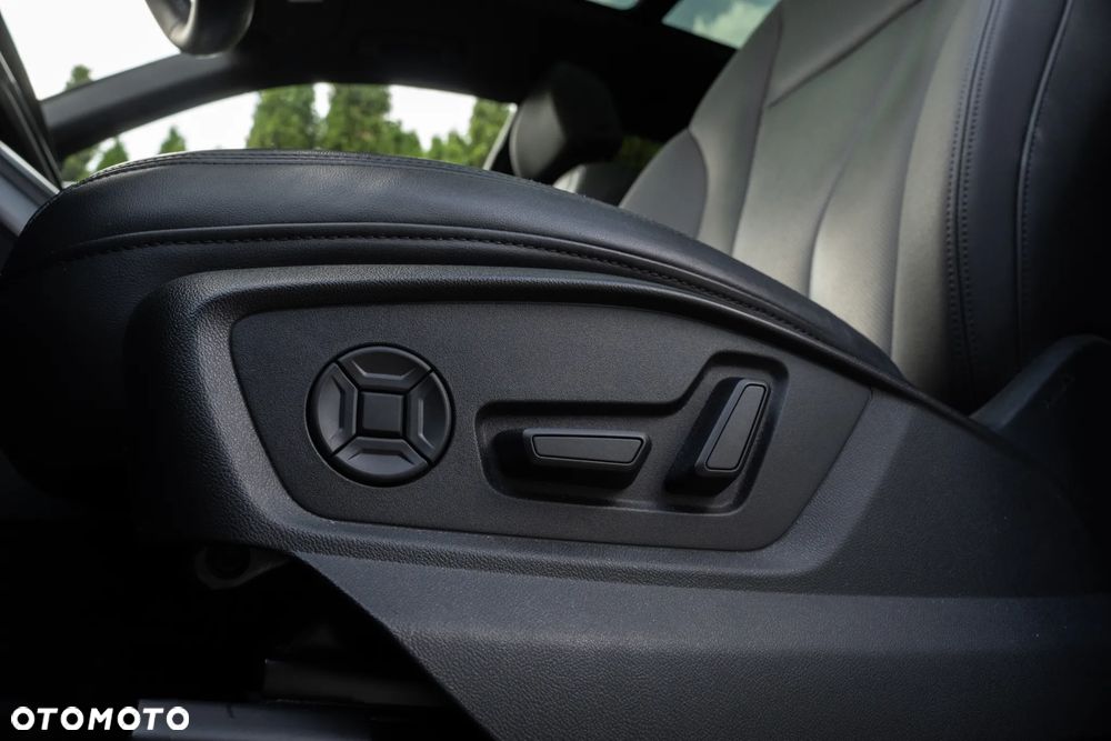 Audi Q8 45 TDI mHEV Quattro Tiptronic - 16