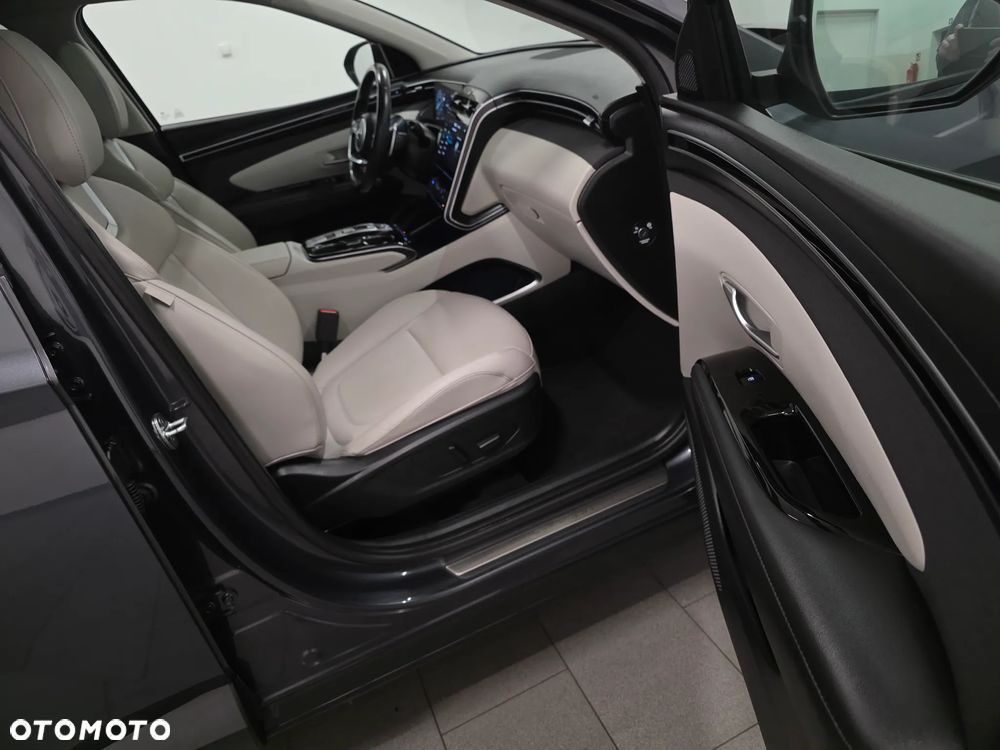 Hyundai Tucson 1.6 CRDi 48V-Hybrid 4WD DCT Prime - 30