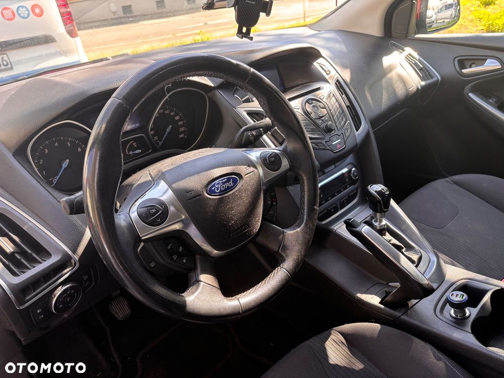Ford Focus 1.6 EcoBoost Trend - 5