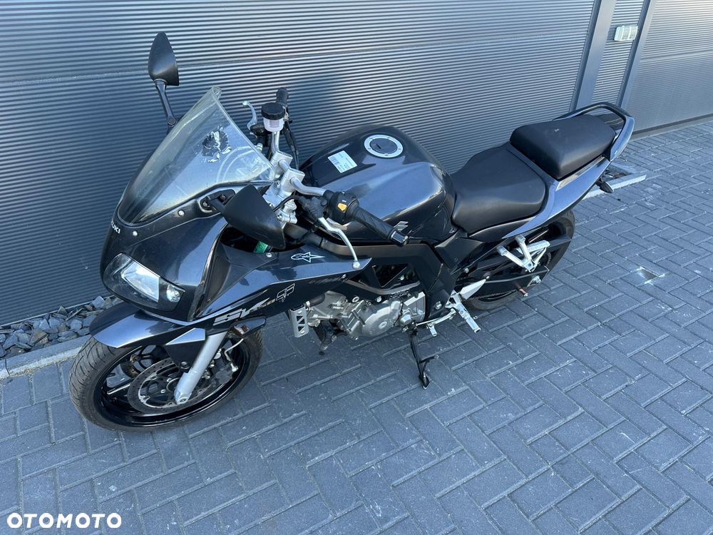Suzuki SV - 1