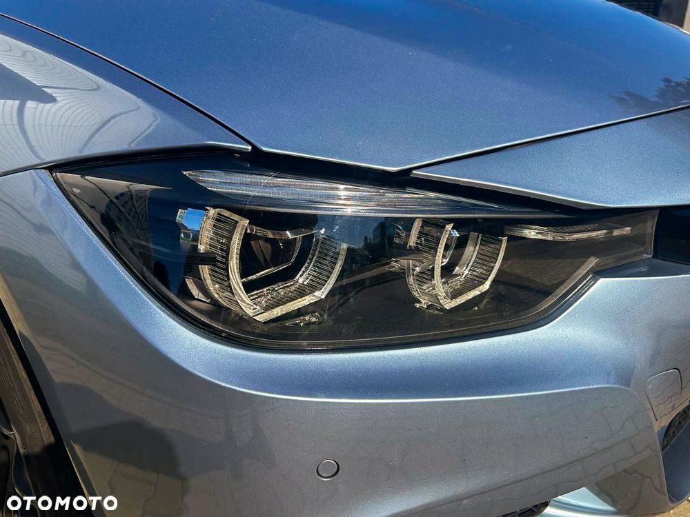 BMW Seria 3 328i xDrive - 3