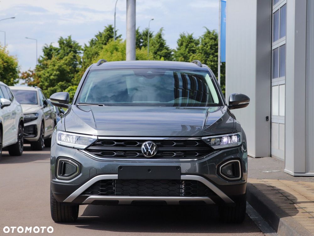 Volkswagen T-Roc - 8