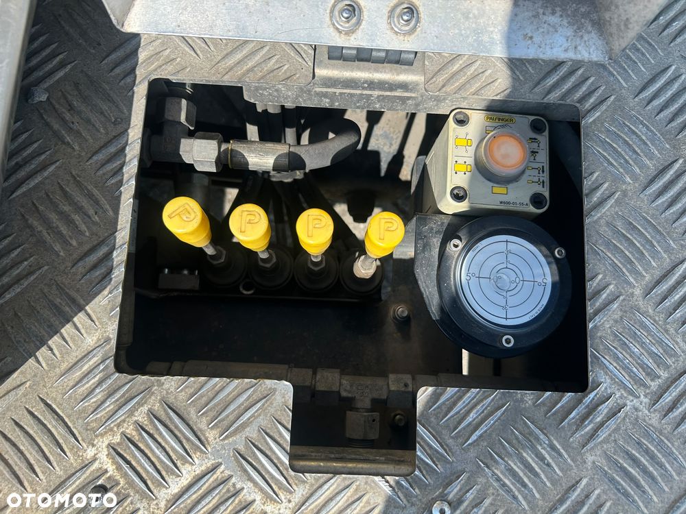 Nissan Podnośnik Koszowy Zwyżka Palfinger P200AXE Izolowany kosz !!! 20 metrów 10 w Bok UDT! Jak Wumag Ruthmann multitel Gsr - 8
