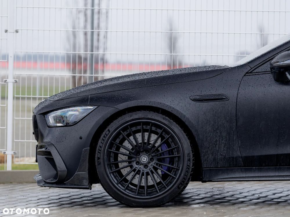 Mercedes-Benz AMG GT - 5