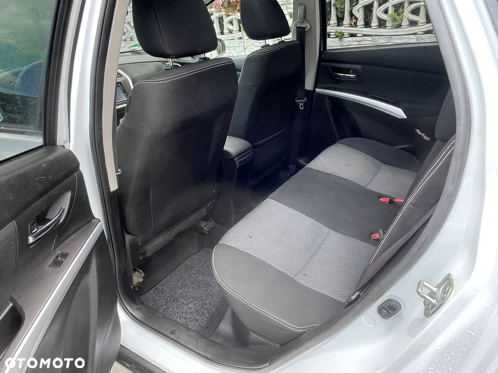 Suzuki S-Cross - 22