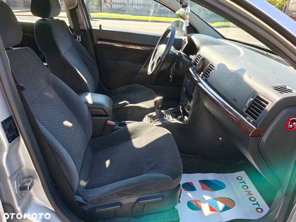Opel Vectra 1.8 Comfort - 28