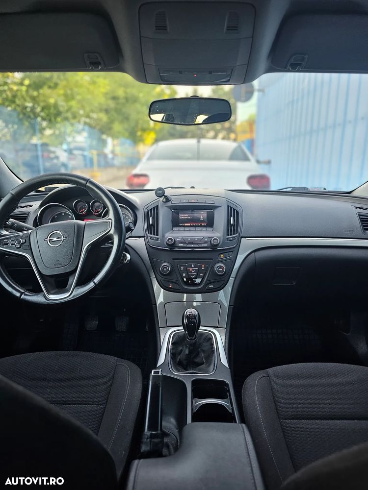 Opel Insignia 2.0 CDTI - 16