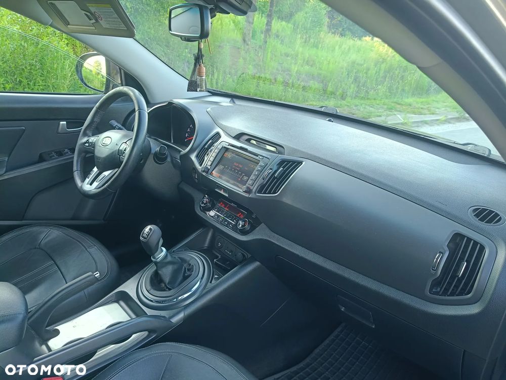 Kia Sportage 1.7 CRDI M 2WD - 11