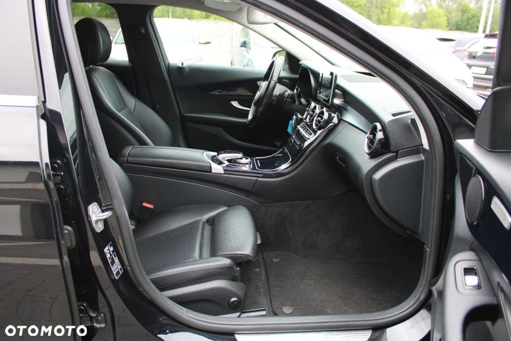 Mercedes-Benz Klasa C 200 (BlueTEC) d 7G-TRONIC Avantgarde - 23