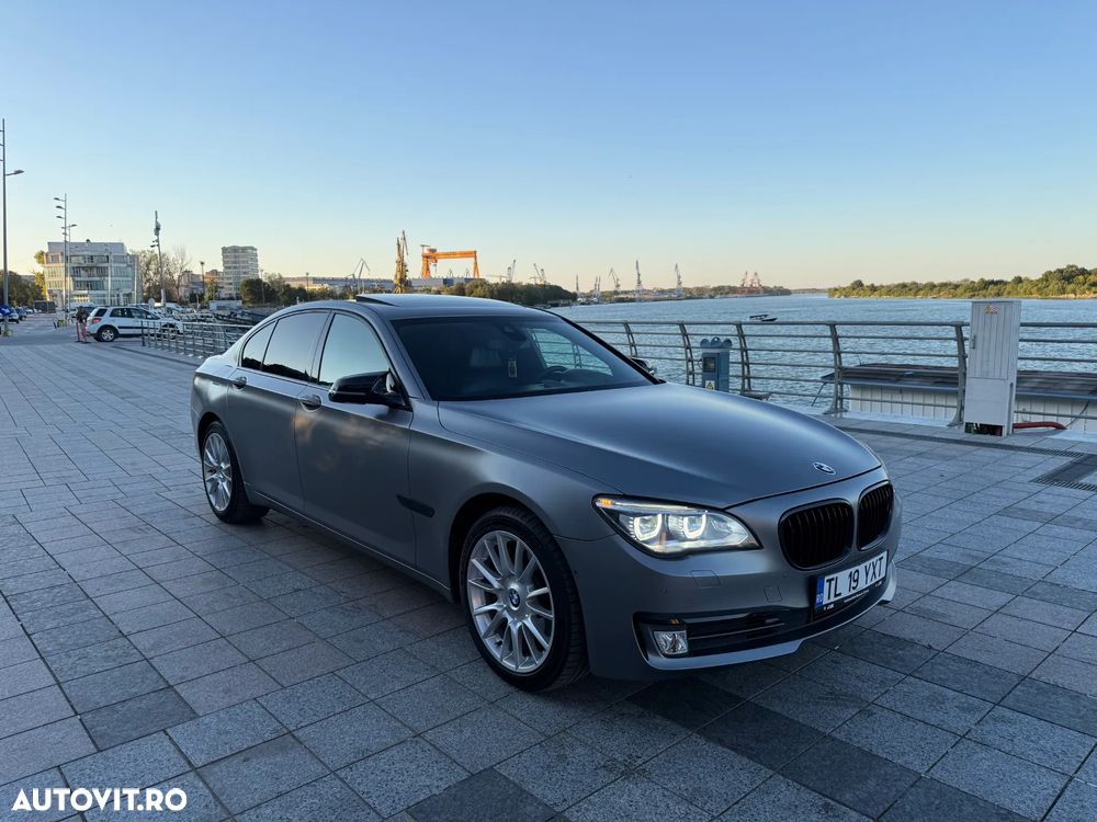 BMW Seria 7 730d xDrive - 5