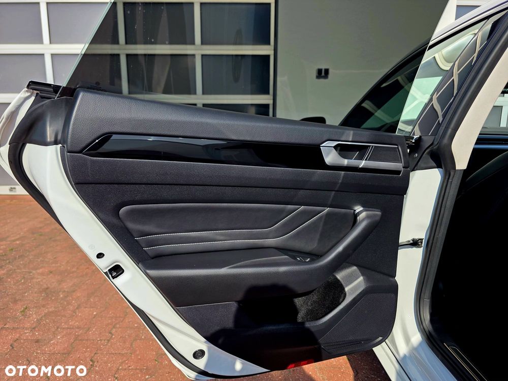 Volkswagen Arteon - 12