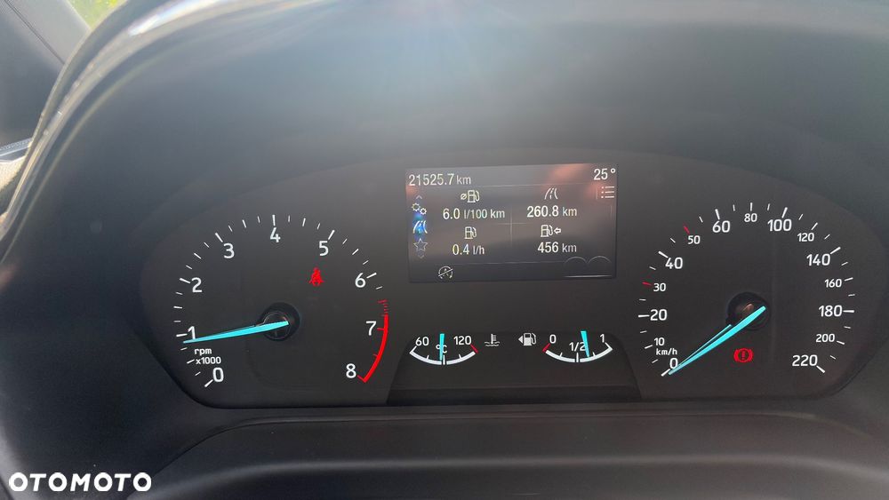 Ford Fiesta 1.0 EcoBoost mHEV ST-Line - 11