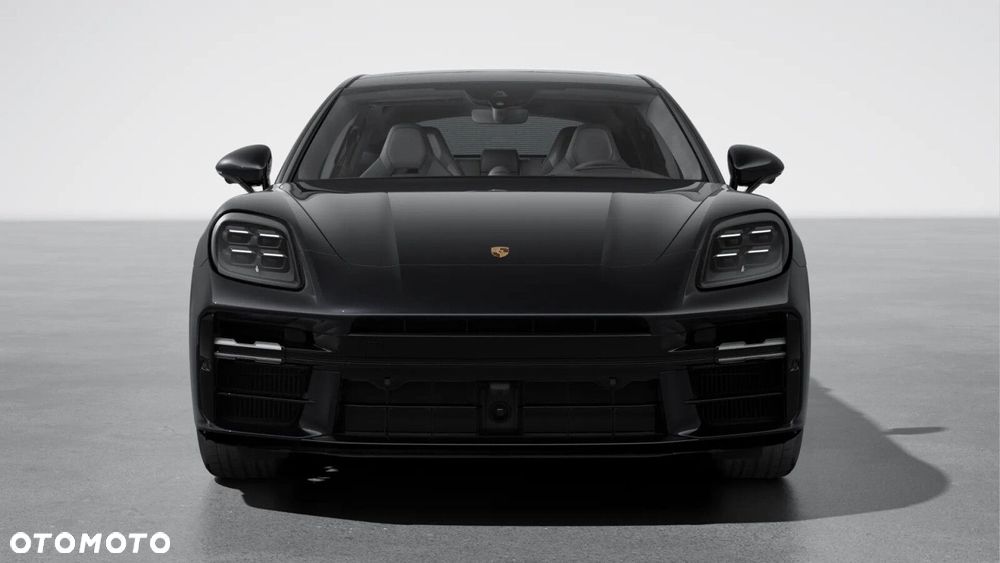Porsche Panamera - 5