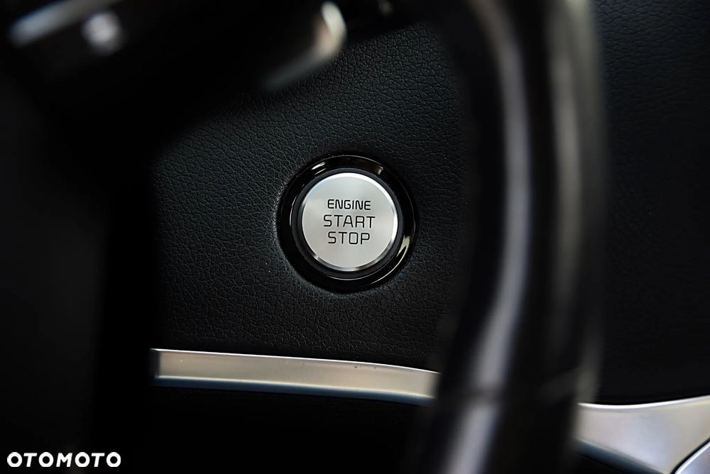 Kia Stinger 2.0 T-GDI XL - 37