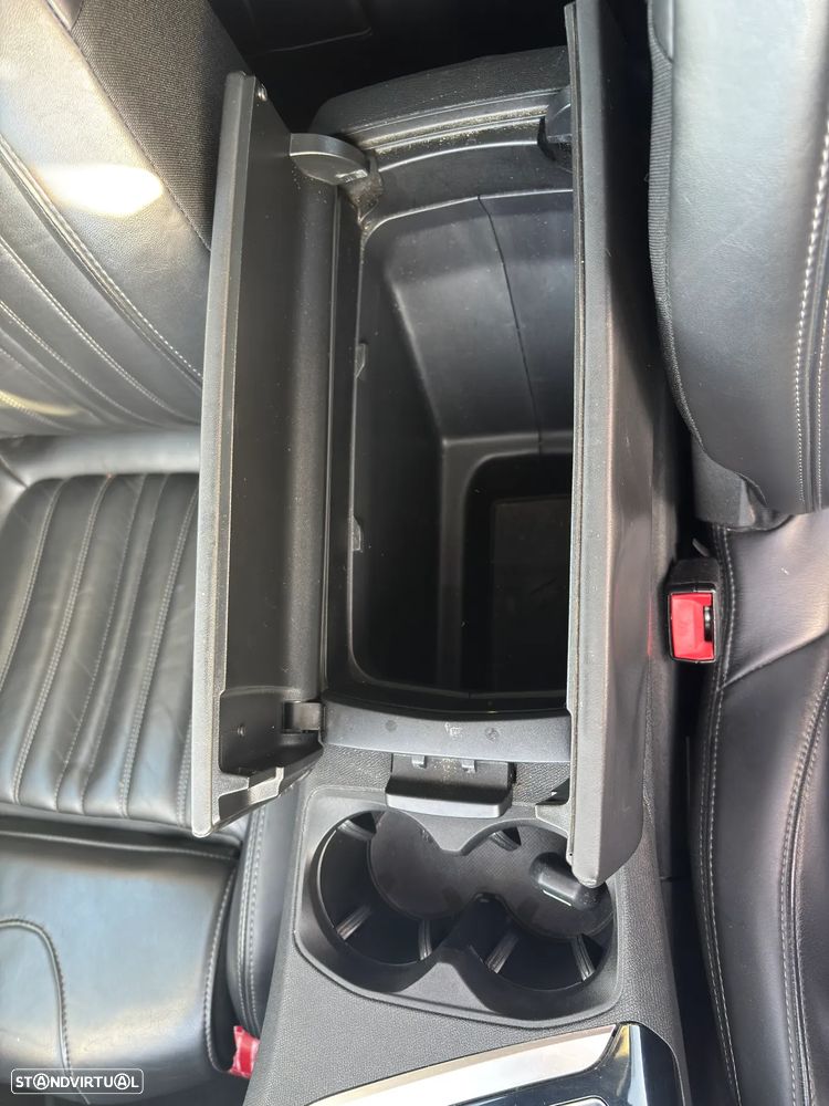 Peugeot 3008 PureTech 130 Stop & Start Allure - 31