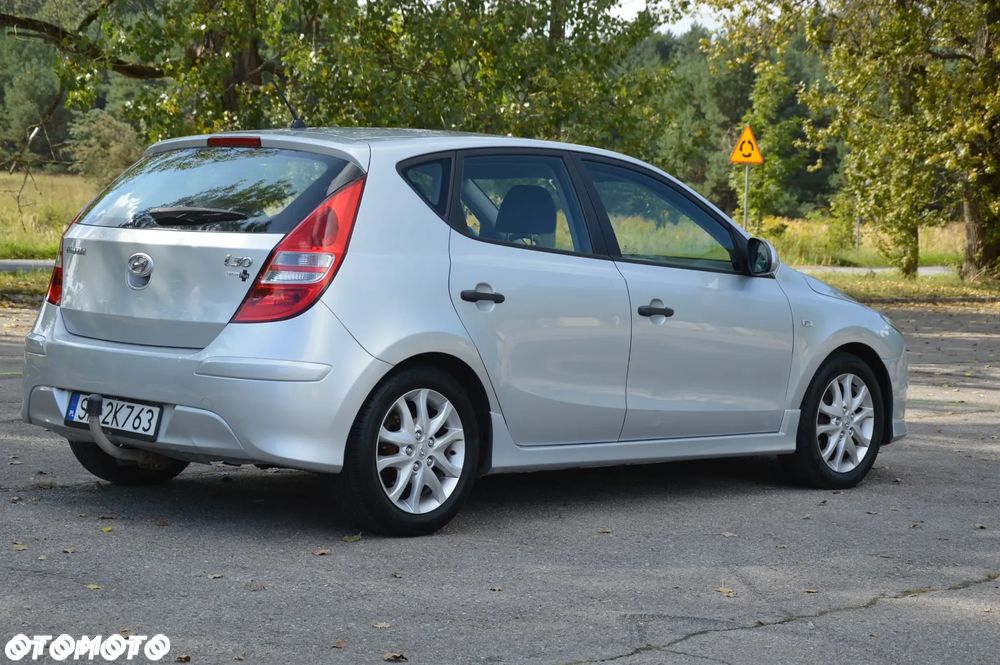 Hyundai i30 - 16