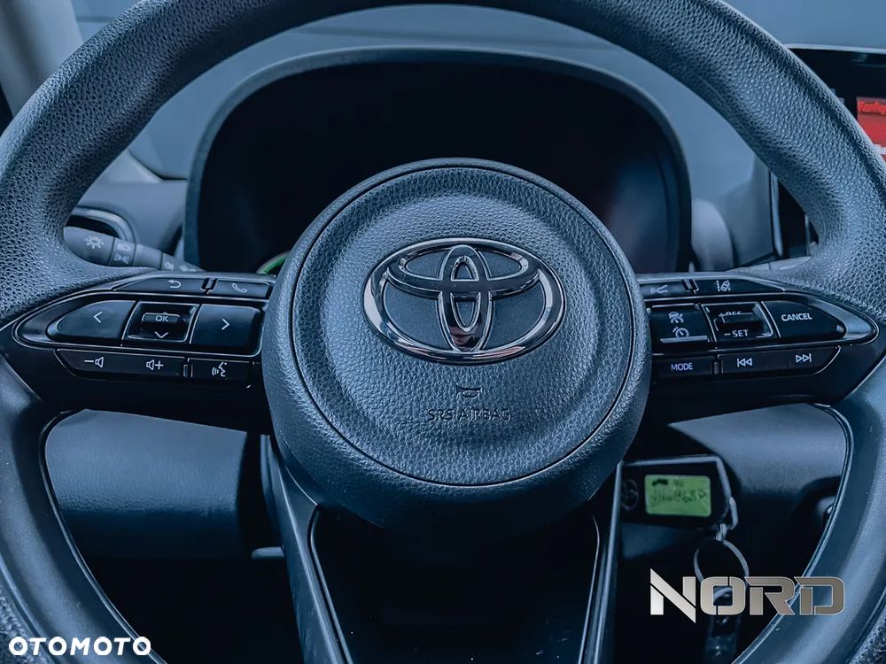 Toyota Yaris Hybrid 1.5 Active - 14