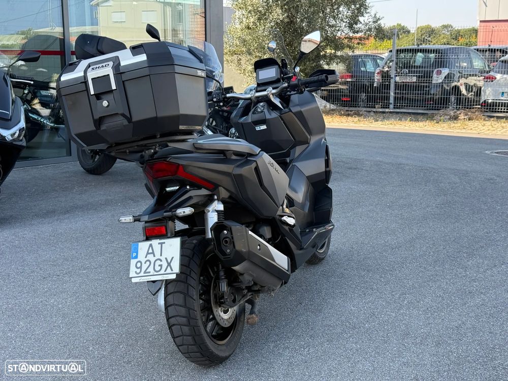 Honda ADV - 4